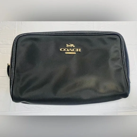 Coach Ellis cosmetic travel case in black nylon and refined pebble leather - Picture 2 of 6